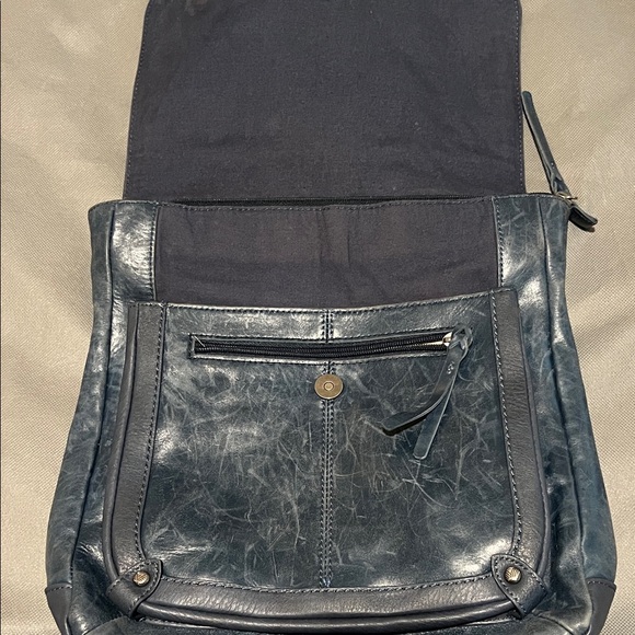 The Sak Blue Embossed Leather Backpack Crossbody Convertible Bag Boho Floral - Picture 9 of 10